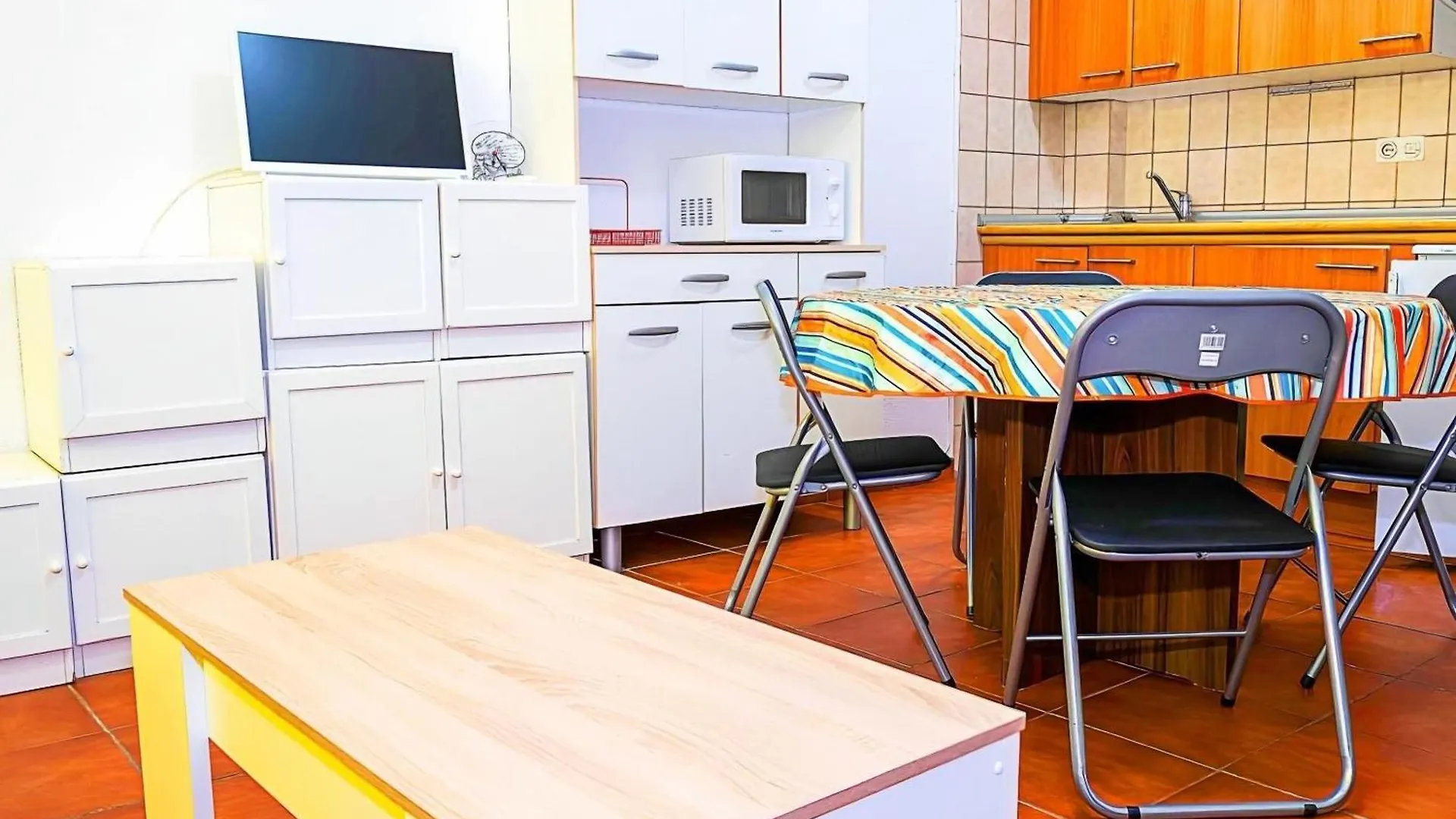 Apartamento En Zona Baja Garaje Opcional Y Descuentos Acceso Pistas Sierra Nevada