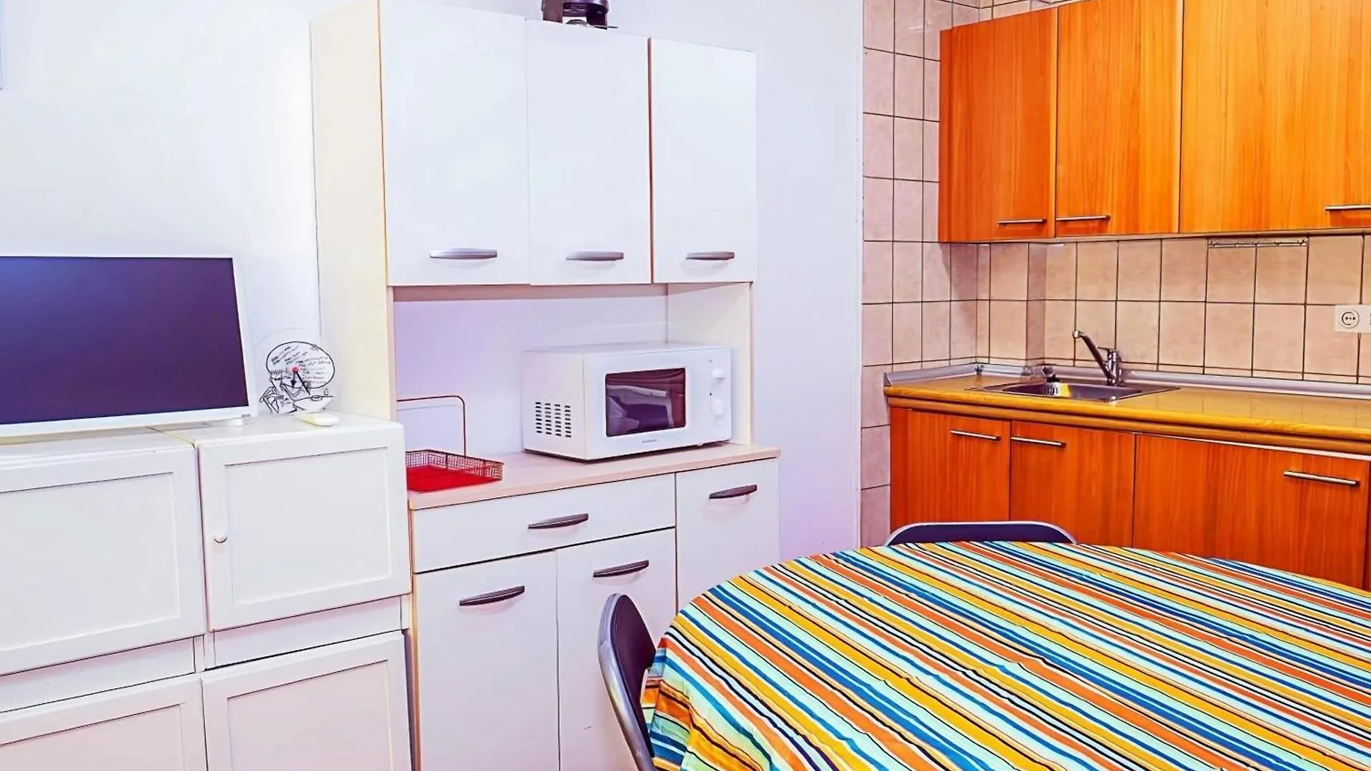 Apartamento En Zona Baja Garaje Opcional Y Descuentos Acceso Pistas Sierra Nevada 0*,  Spanje